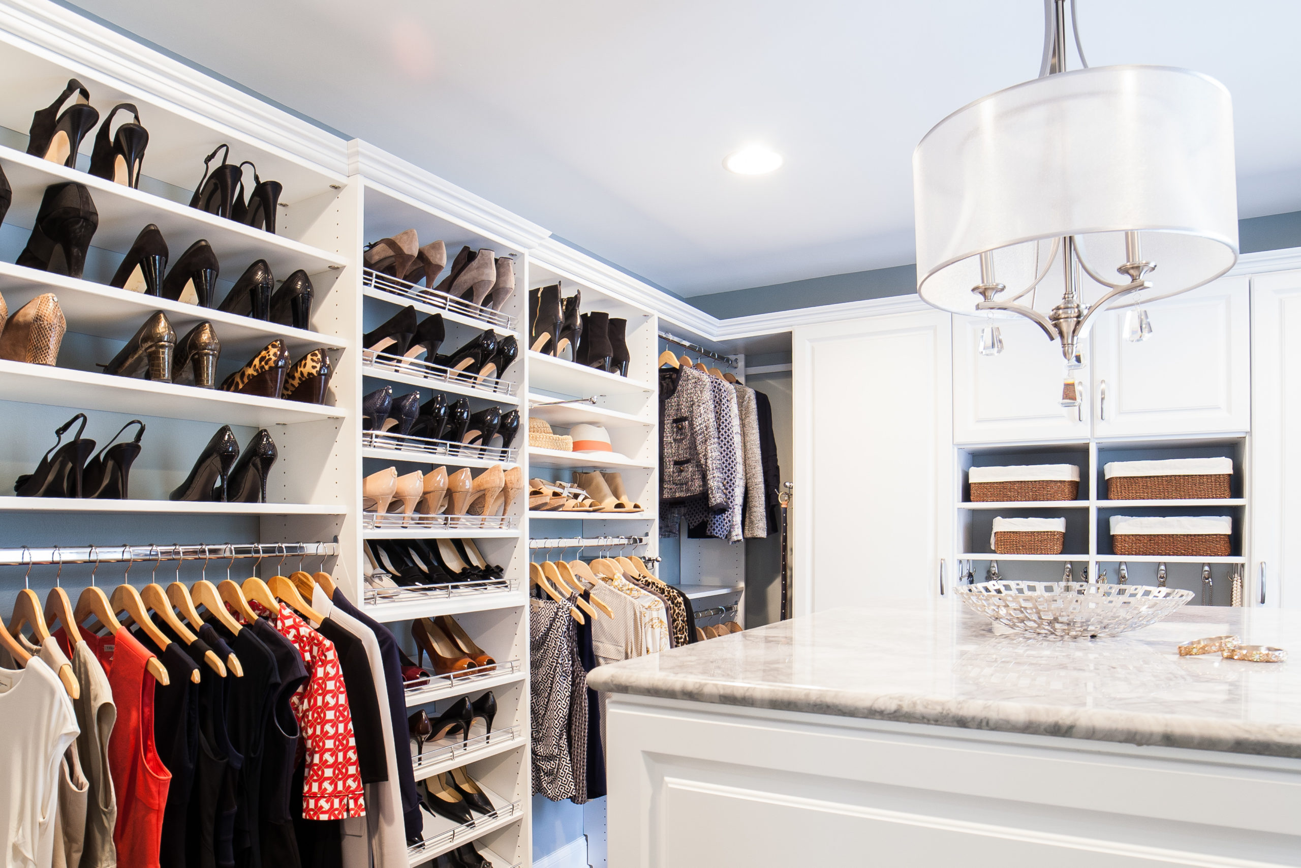 The Psychology of a Tidy Closet: Less Stress, More Joy